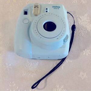 Kids Fuji Fujifilm Instant Camera Instax Mini 8 - Soft Blue excellent
